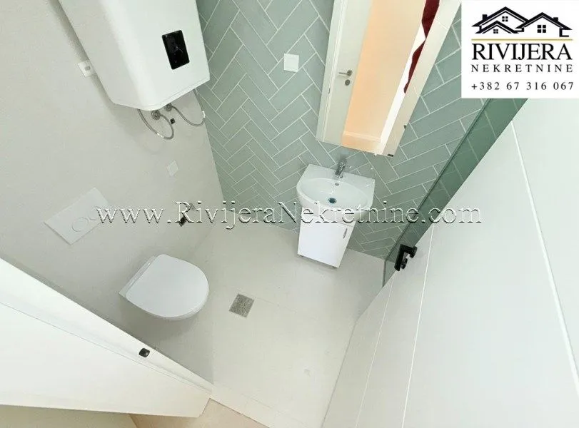 Prodaja, jednosoban stan, 44m², Njivice, Herceg Novi