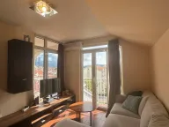 Izdavanje, jednosoban stan, 56m², Centar, Tivat - image 2