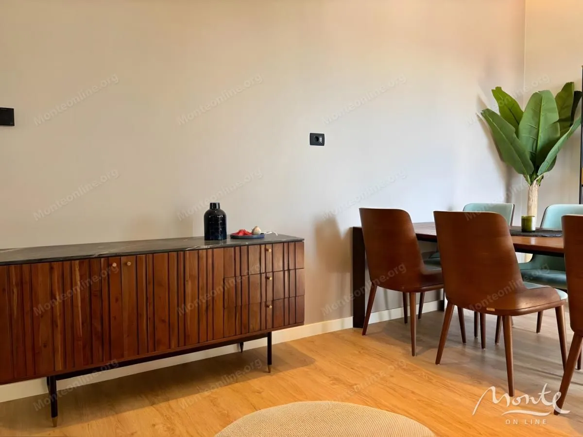 Prodaja, trosoban stan, 110m², Porto Montenegro, Tivat