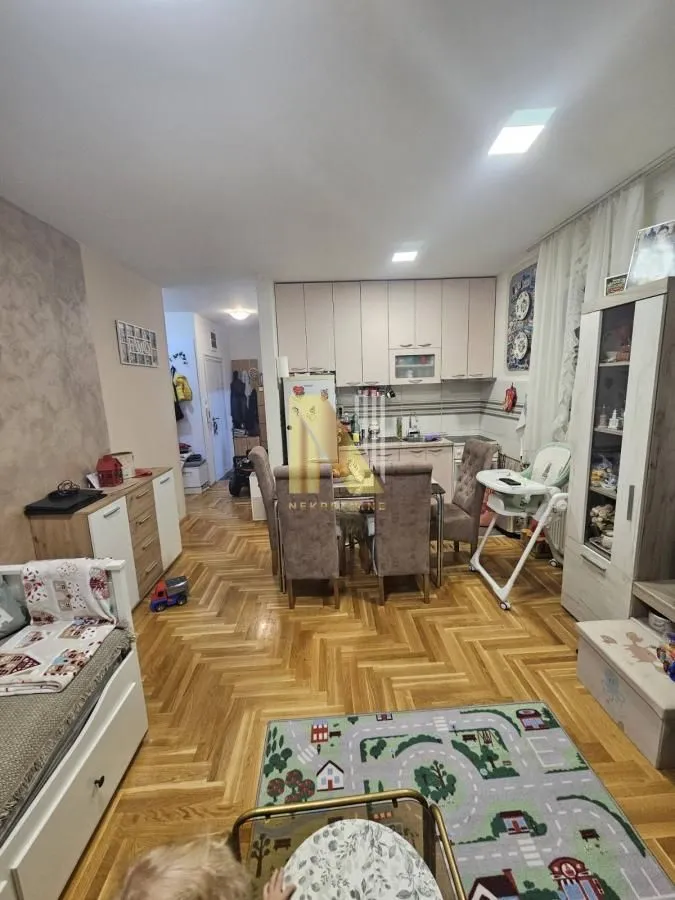 Prodaja, dvosoban stan, 49m², Telep, Novi Sad Sve Podlokacije