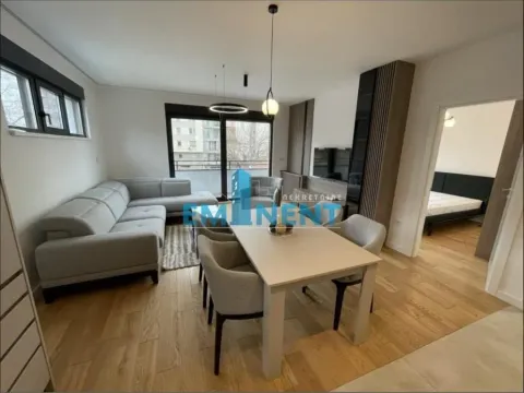 Izdavanje, dvosoban stan, 50m2, Vračar, Beograd Izdavanje, dvosoban stan, 50m2, Vračar, Beograd