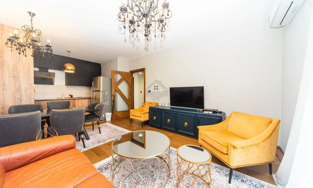 Izdavanje, dvosoban stan, 70m², Ljubović, Podgorica