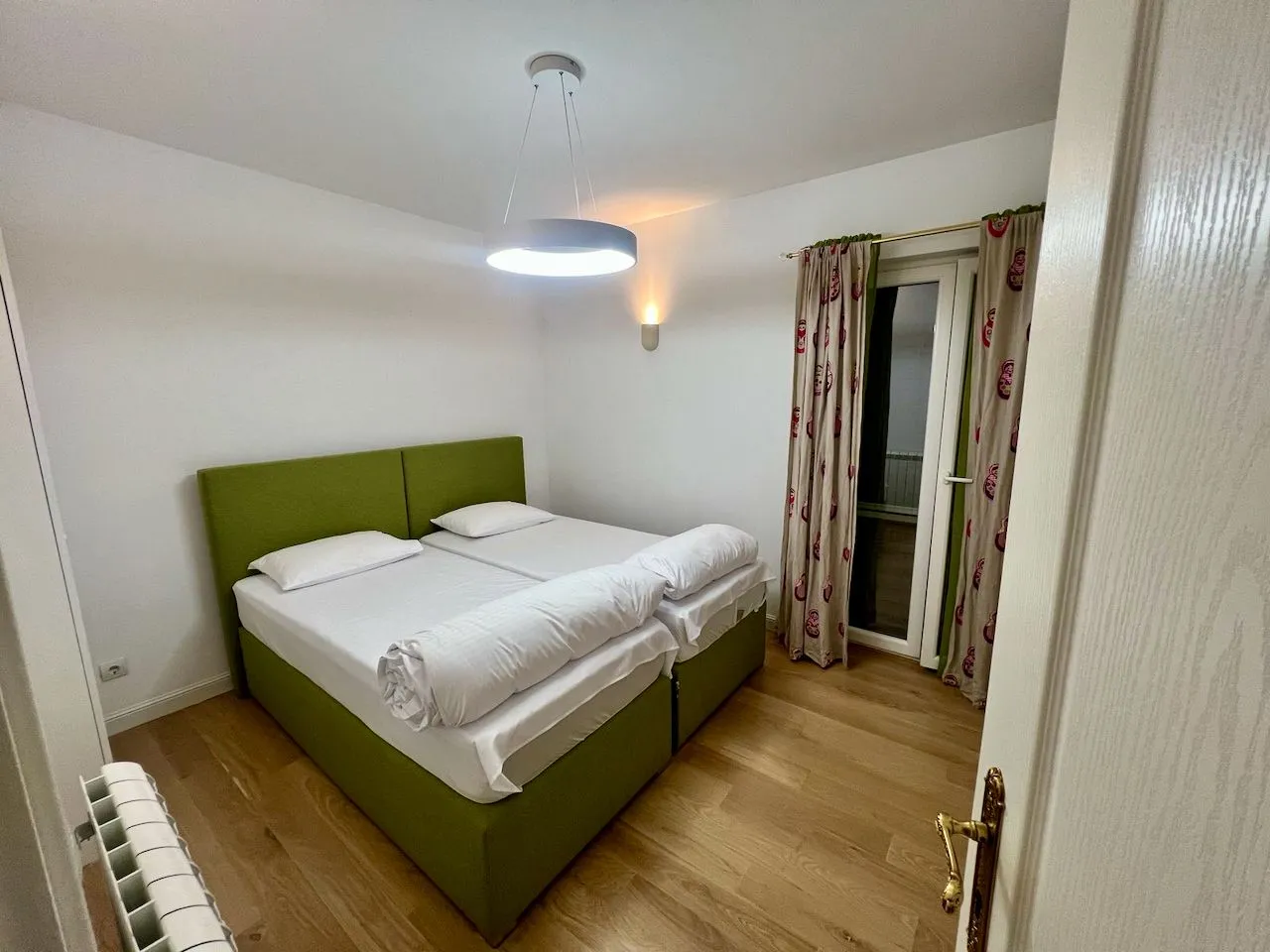 Rent, two bedroom apartment, 90m², Kumbor, Herceg Novi