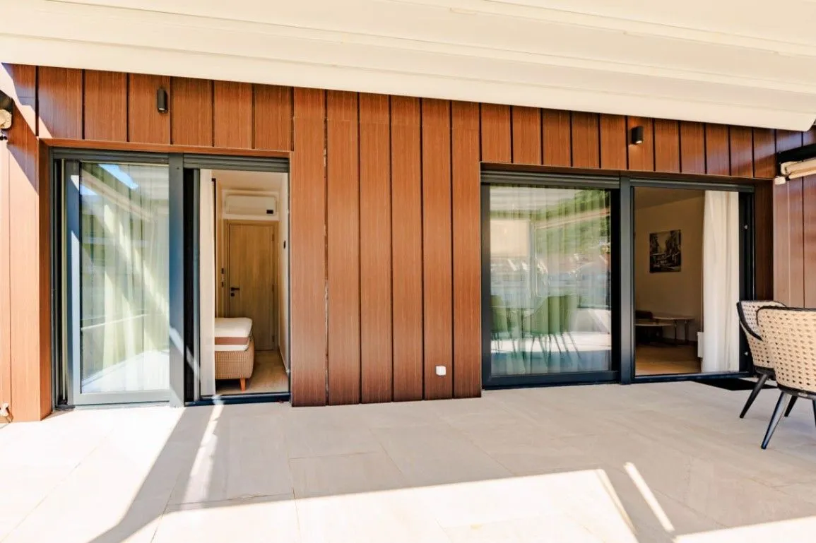 Prodaja, dvosoban stan, 154m², Donja Lastva, Tivat
