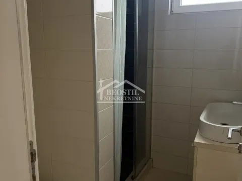 Prodaja, četvorosoban stan, 128m², Zeleno Brdo, Zvezdara Sve Podlokacije - image 9