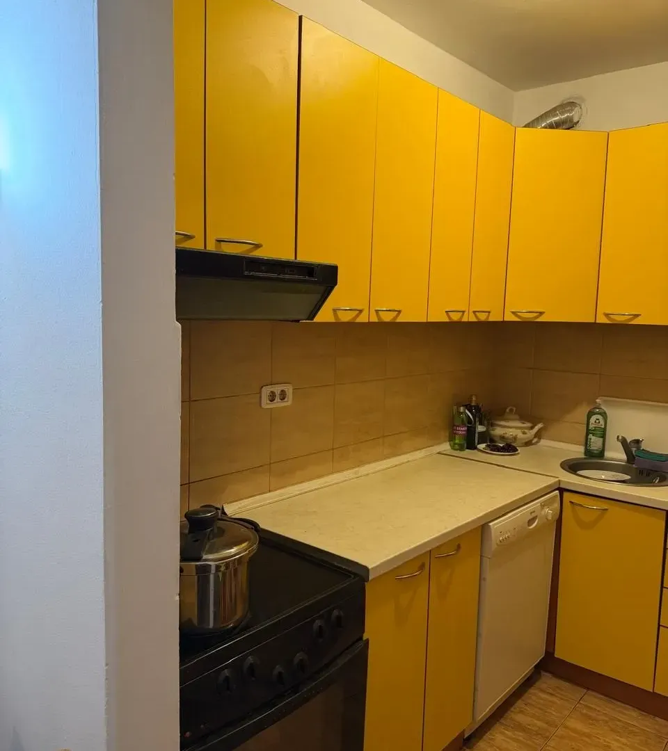 Prodaja, jednosoban stan, 44m², Vezirov Most, Podgorica