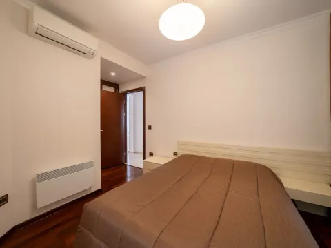 Sale, three bedroom apartment, 86m², Petrovac, Budva - image 18