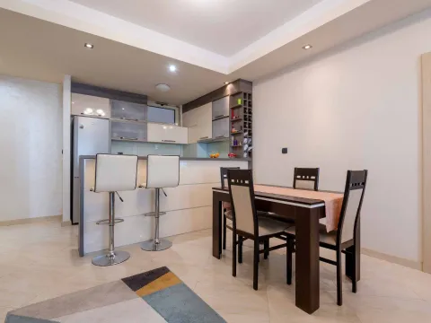 Prodaja, trosoban stan, 89m², Rozino, Budva - image 5