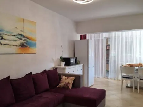 Sale, two bedroom apartment, 60m², Petrovac, Budva - image 1