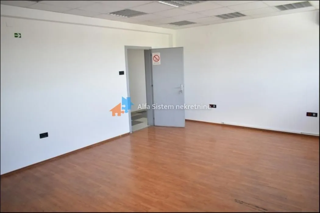 Rent, office space, 216m², Zemun Gornji Grad, Zemun Sve Podlokacije