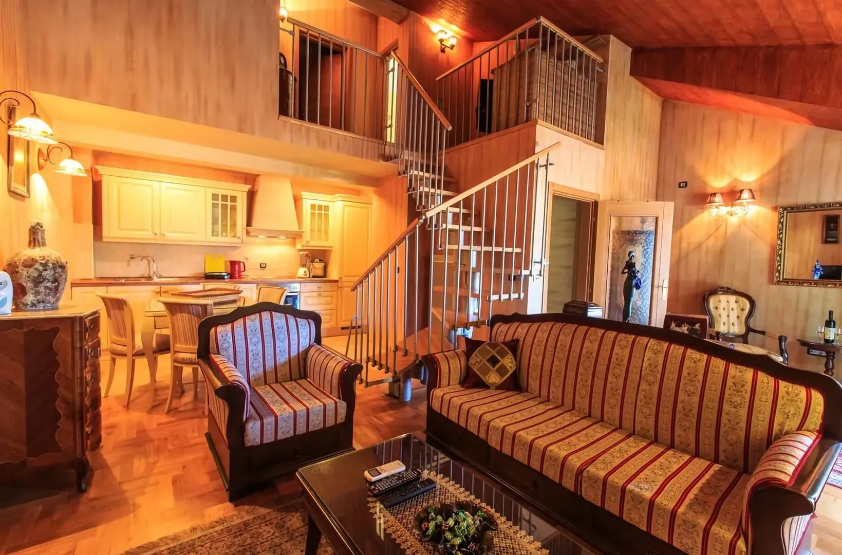 Prodaja, stan, 79m², Kotor, Crna Gora