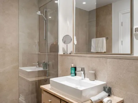 Prodaja, jednosoban stan, 69m², Tivat, Crna Gora - image 7