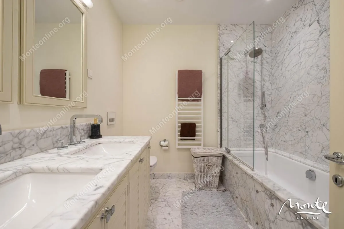 Prodaja, dvosoban stan, 115m², Porto Montenegro, Tivat