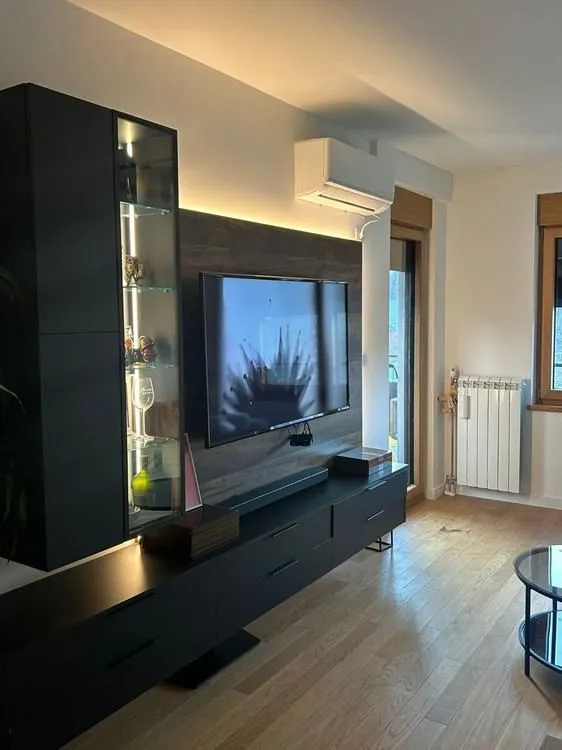 Prodaja, trosoban stan, 70m², Zemun Sve Podlokacije, Beograd