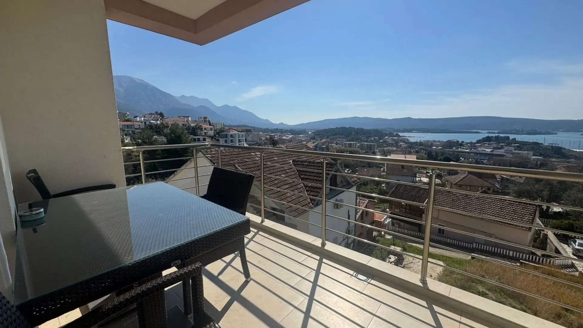 Prodaja, jednosoban stan, 55m², Kava, Tivat