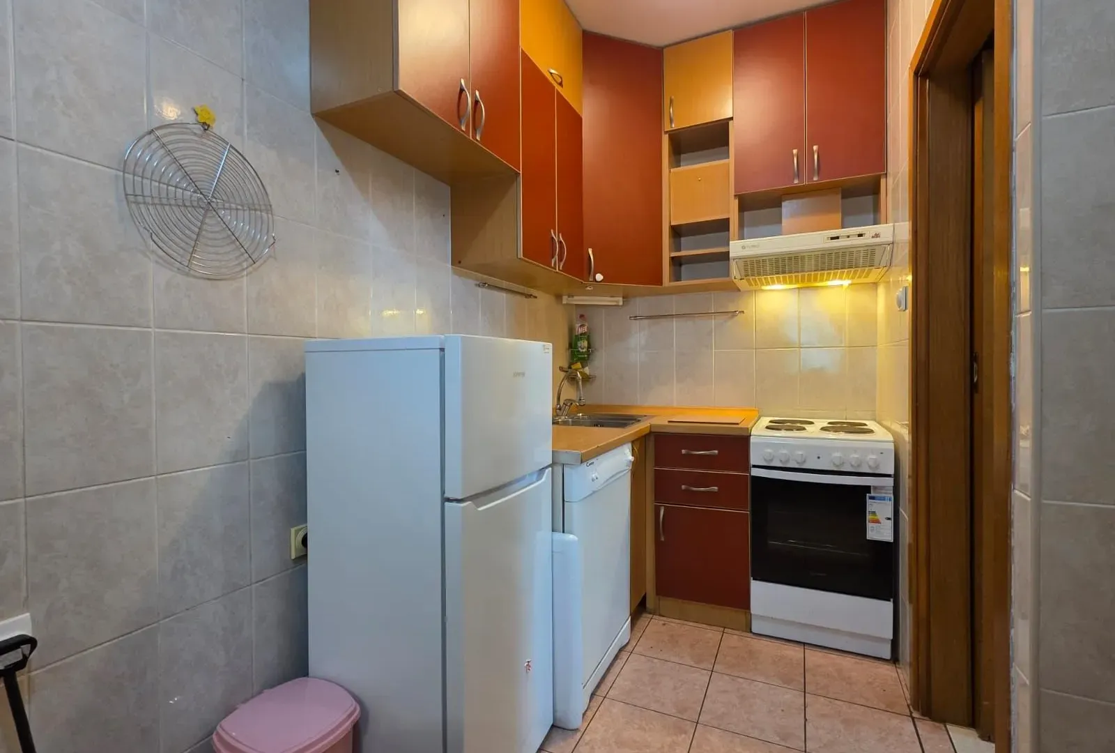 Izdavanje, dvosoban stan, 58m², Zagorič, Podgorica