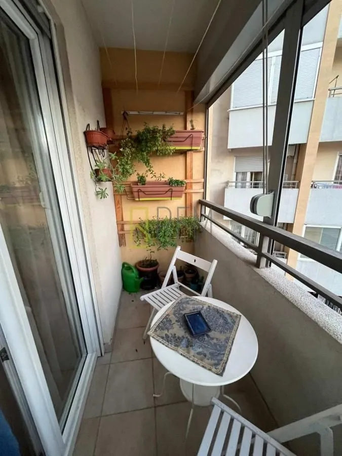 Izdavanje, jednosoban stan, 43m², Stari Aerodrom, Podgorica