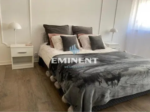 Izdavanje, dvosoban stan, 70m², Savski Venac, Beograd - image 7