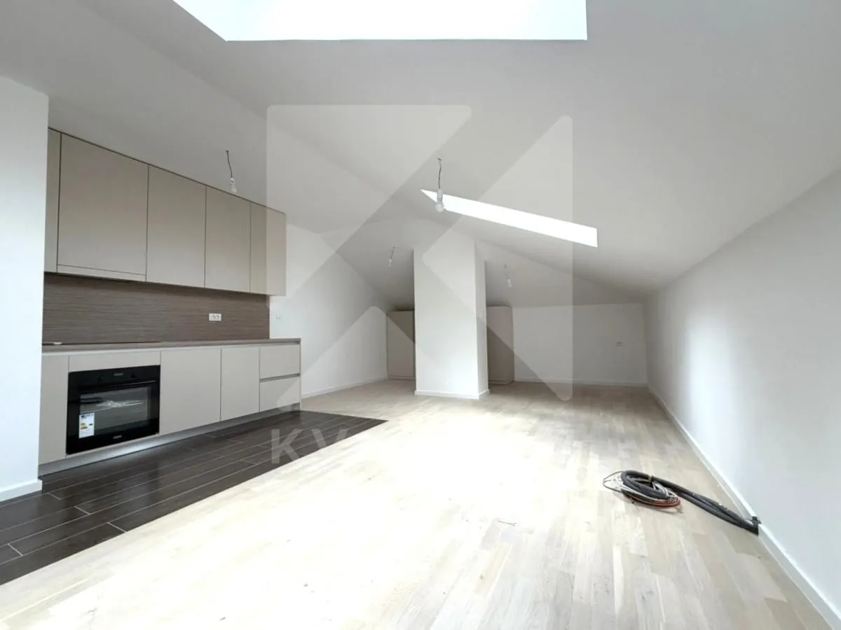 Prodaja, garsonjera, 45m², Tološi, Podgorica
