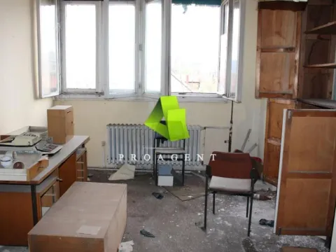 Izdavanje, poslovni prostor, 828m², Medijana, Niš - image 11