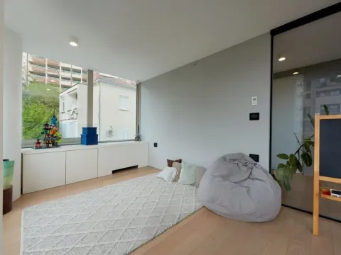 Sale, two bedroom apartment, 100m², Budva, Crna Gora - image 9