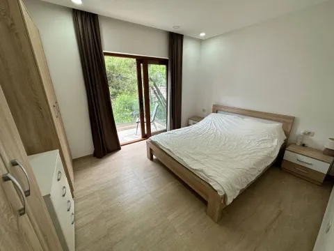 Rent, two bedroom apartment, 110m², Sveti Stefan, Budva - image 6