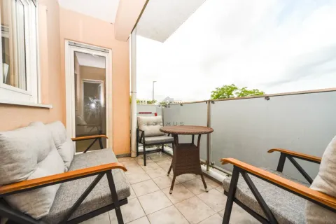 Rent, two bedroom apartment, 75m², City Kvart, Podgorica - image 12