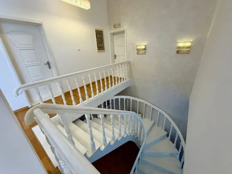 Sale, house, 560m², Begovina, Danilovgrad - image 8
