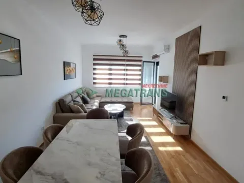 Izdavanje, trosoban stan, 67m², Salajka, Novi Sad Sve Podlokacije - image 4