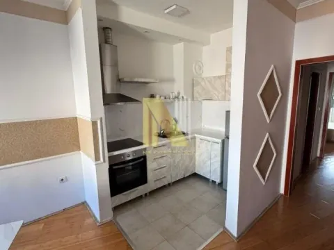 Rent, two bedroom apartment, 56m², Novi Sad, Srbija - image 4