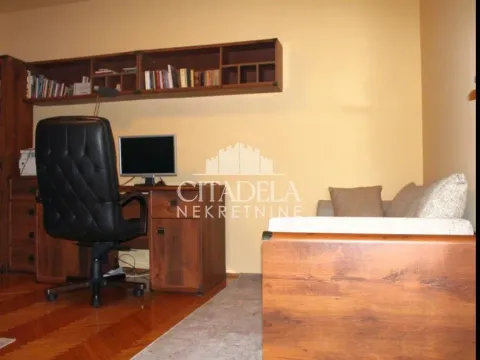 Prodaja, četvorosoban stan, 104m², Gradska Bolnica, Zvezdara Sve Podlokacije - image 9