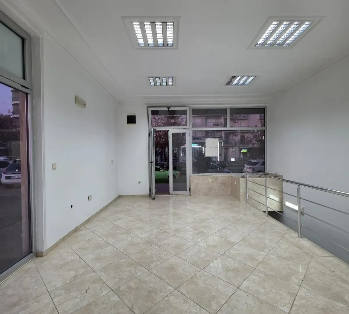 Sale, office space, 82m², Podgorica, Crna Gora