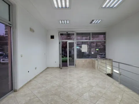 Prodaja, poslovni prostor, 82m², Podgorica, Crna Gora - image 11