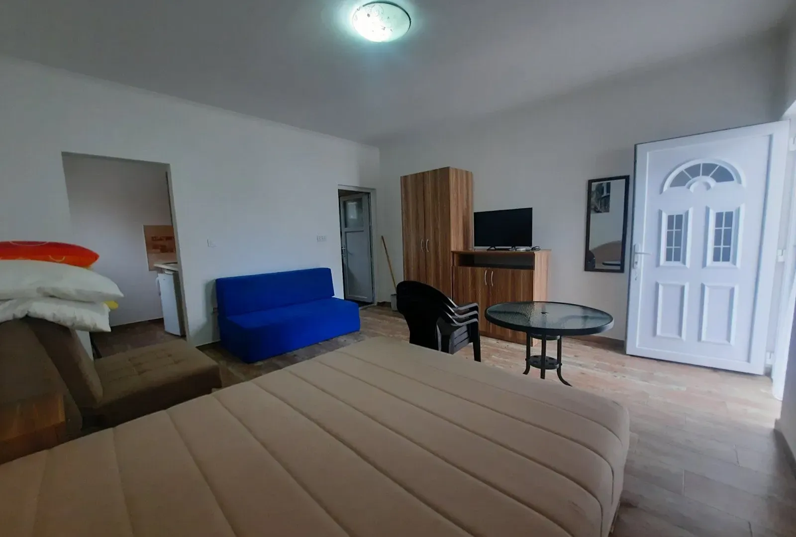 Rent, studio apartment, 25m², Ilino, Bar