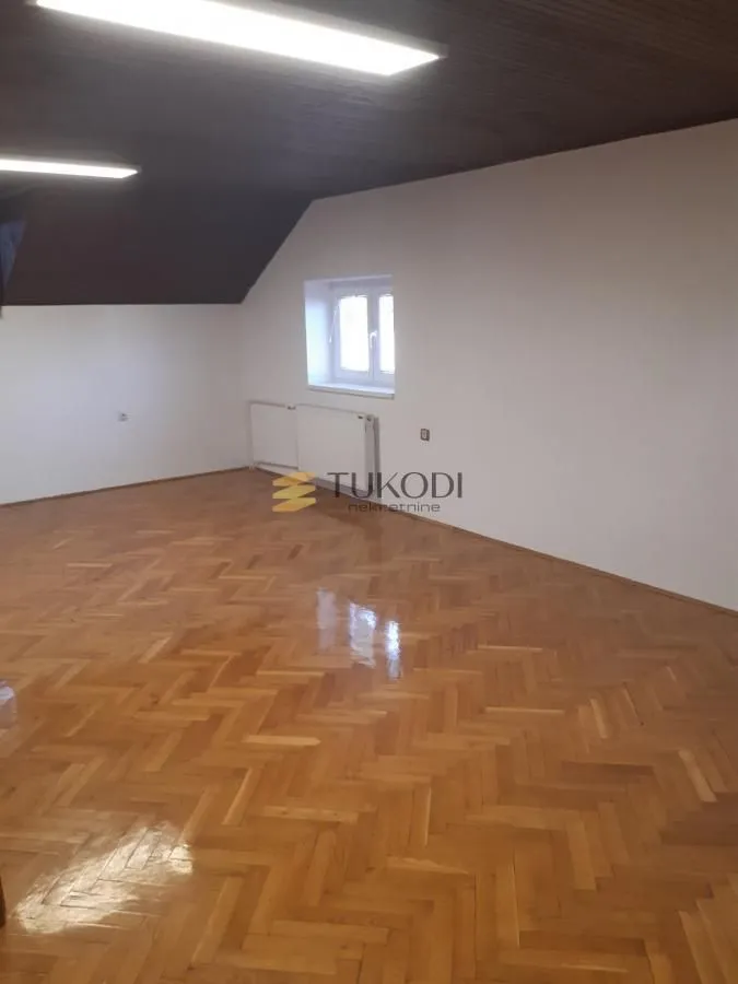 Rent, office space, 303m², Telep, Novi Sad Sve Podlokacije
