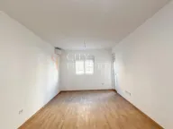 Prodaja, stan, 46m², Stari Aerodrom, Podgorica - image 6