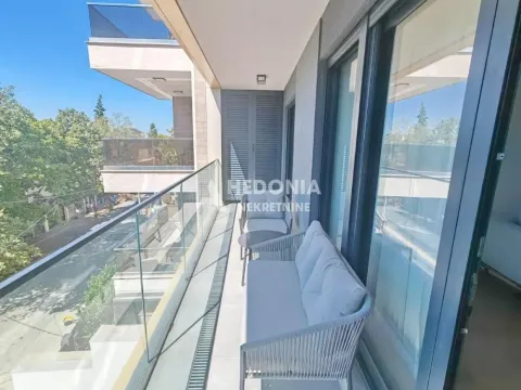 Rent, two bedroom apartment, 82m², Autokomanda, Voždovac Sve Podlokacije - image 13