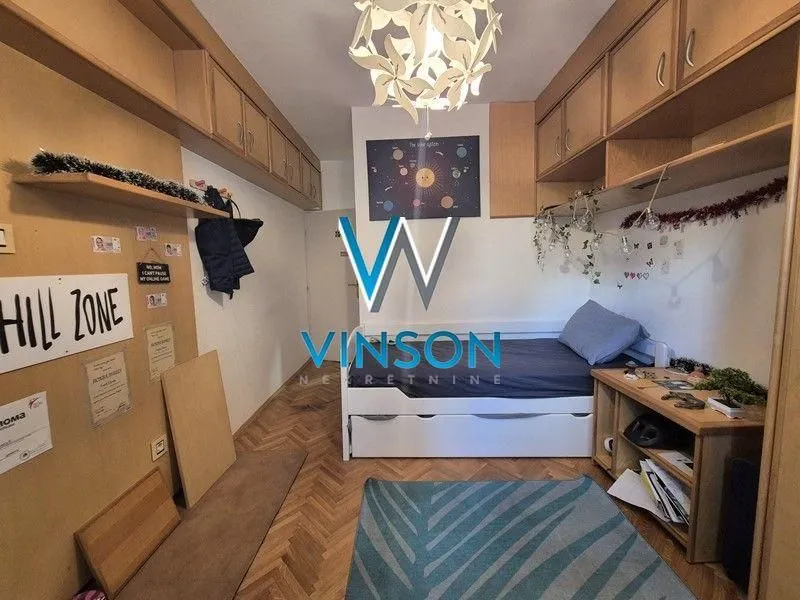 Prodaja, četvorosoban stan, 117m², Centar, Novi Sad