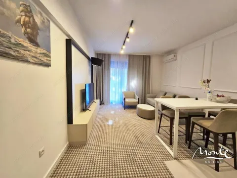 Prodaja, jednosoban stan, 74m², Budva, Crna Gora
