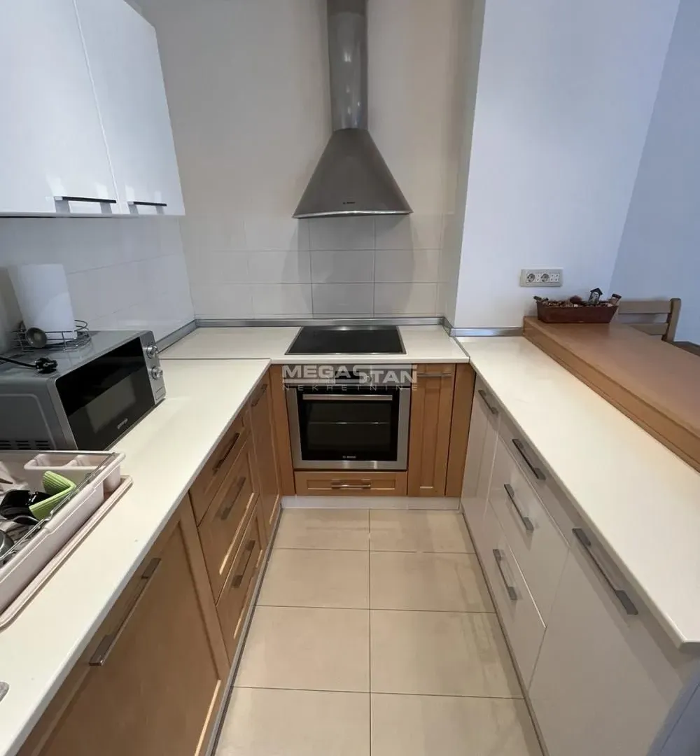 Sale, three bedroom apartment, 106m², Belvil, Beograd