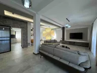 Izdavanje, kuća, 180m², Vranići, Podgorica - image 4