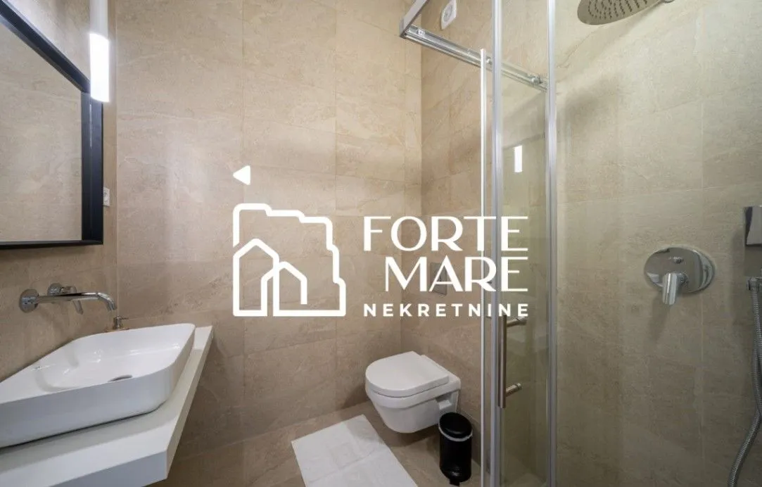Sale, house, 223m², Reževići, Budva