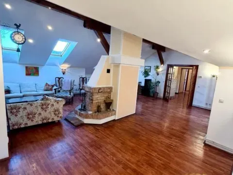 Rent, apartment, 200m², Stari Grad, Beograd - image 6