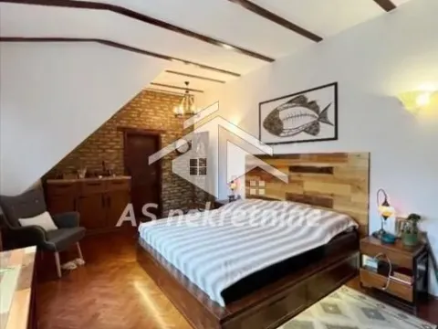 Izdavanje, kuća, 367m², Jajinci, Voždovac Sve Podlokacije - image 17