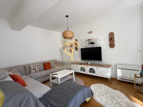 Sale, two bedroom apartment, 86m², Dobrota, Kotor - image 7