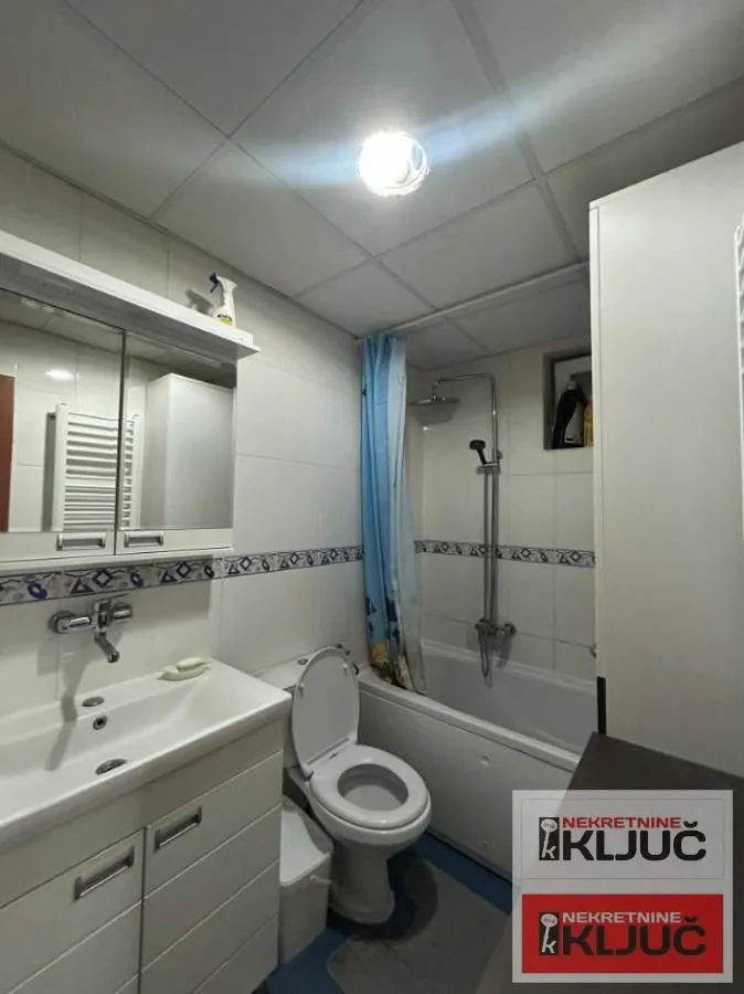 Prodaja, dvosoban stan, 42m², Novo naselje, Novi Sad