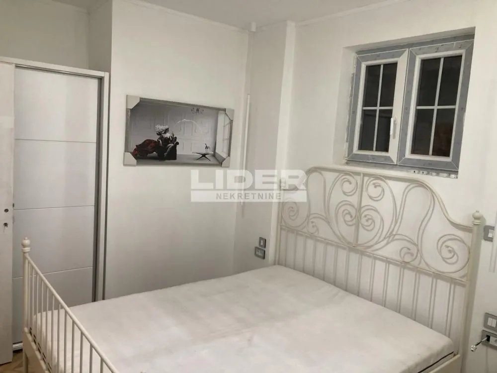 Sale, two bedroom apartment, 63m², Stari Grad, Beograd