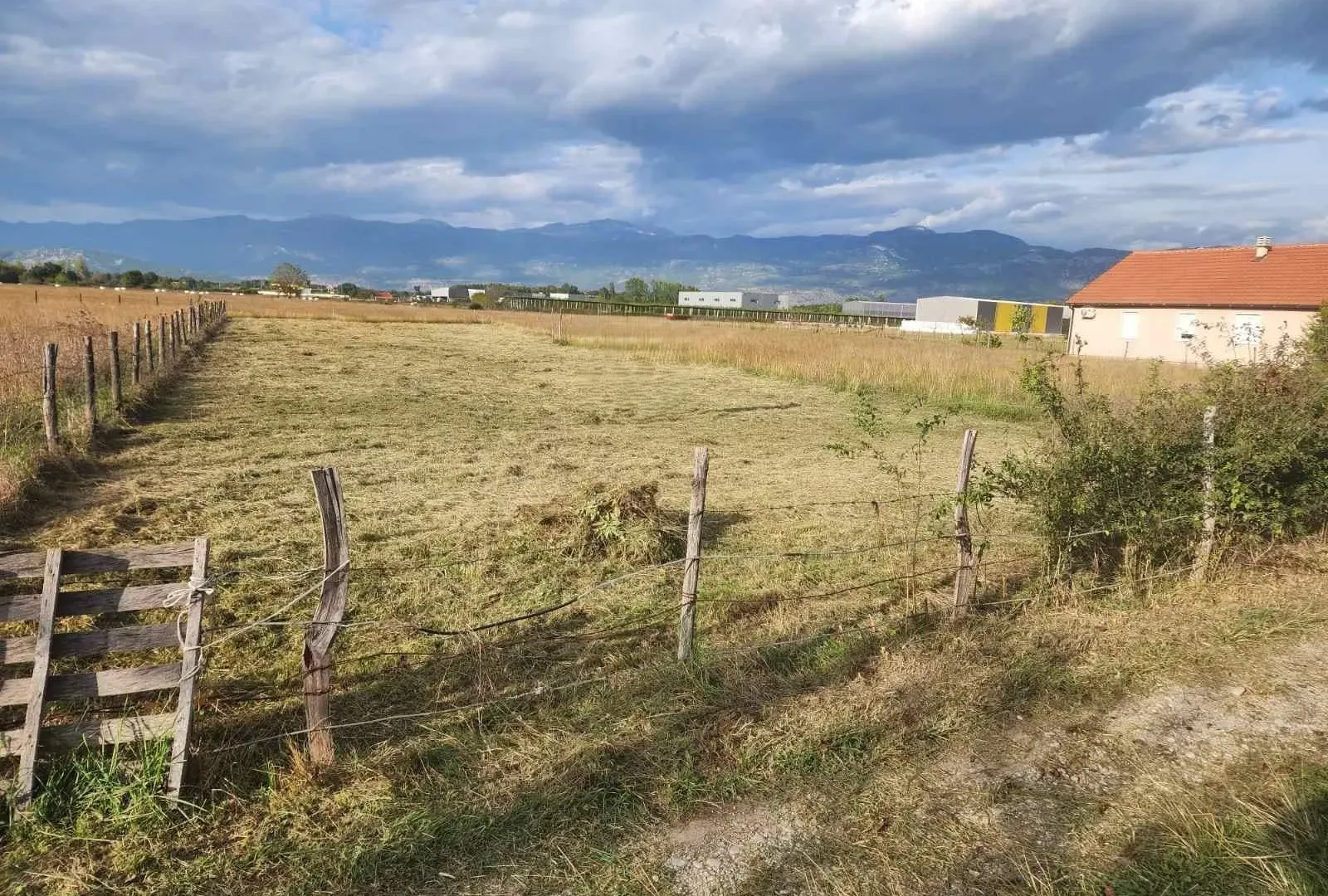Prodaja, plac, 910m², Danilovgrad, Crna Gora