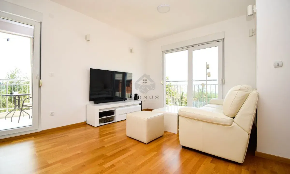 Sale, two bedroom apartment, 72m², Tivat, Crna Gora