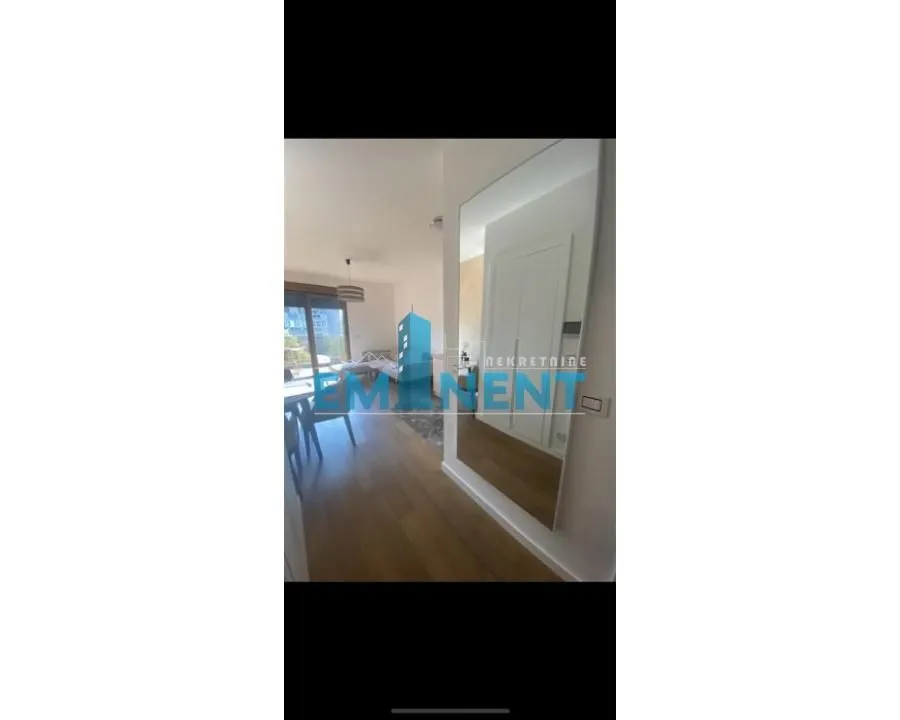 Rent, two bedroom apartment, 43m², Južni Bulevar, Vračar Sve Podlokacije
